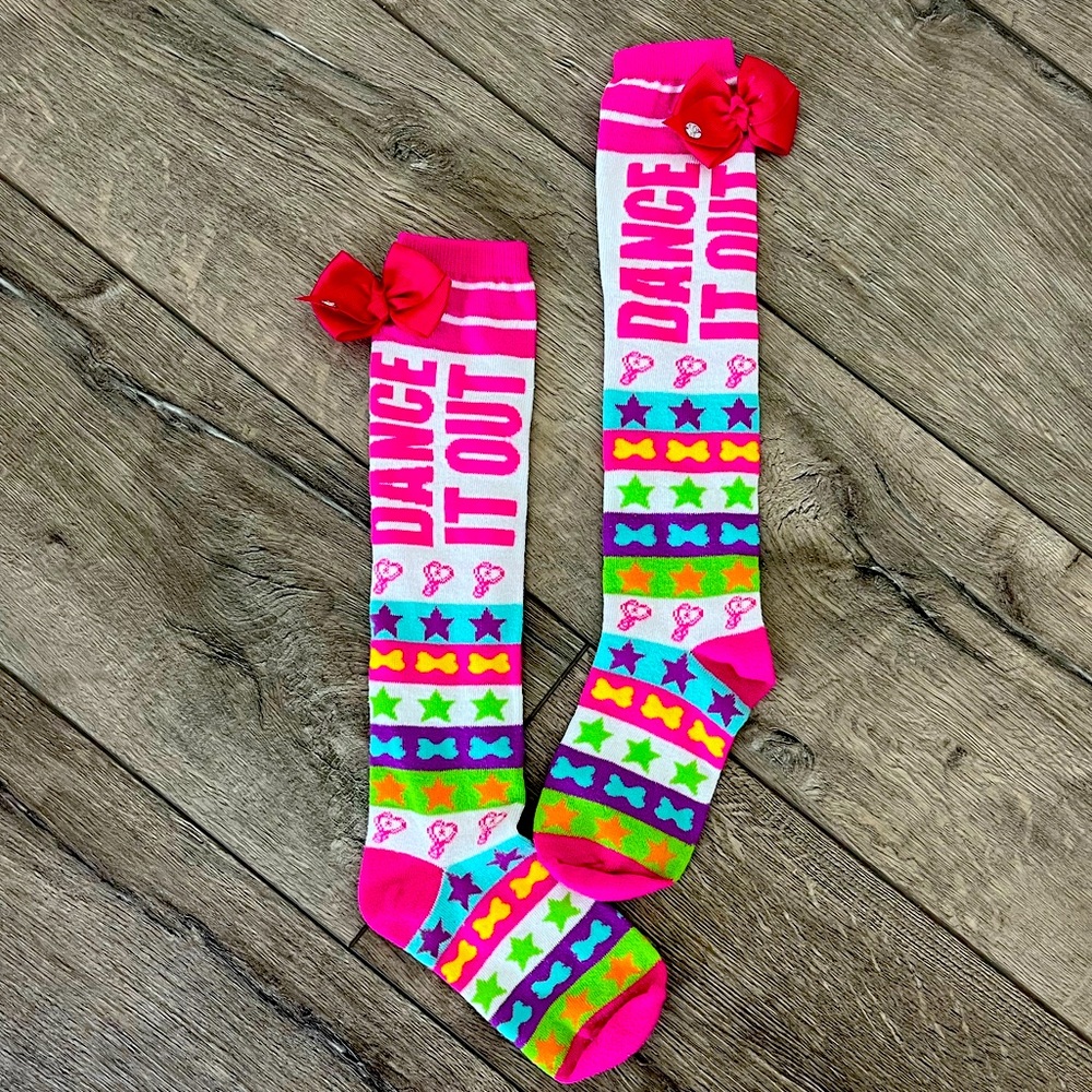 Jojo Siwa Knee High Socks w/ Pink Bows - 7 inches and bigger on the foot